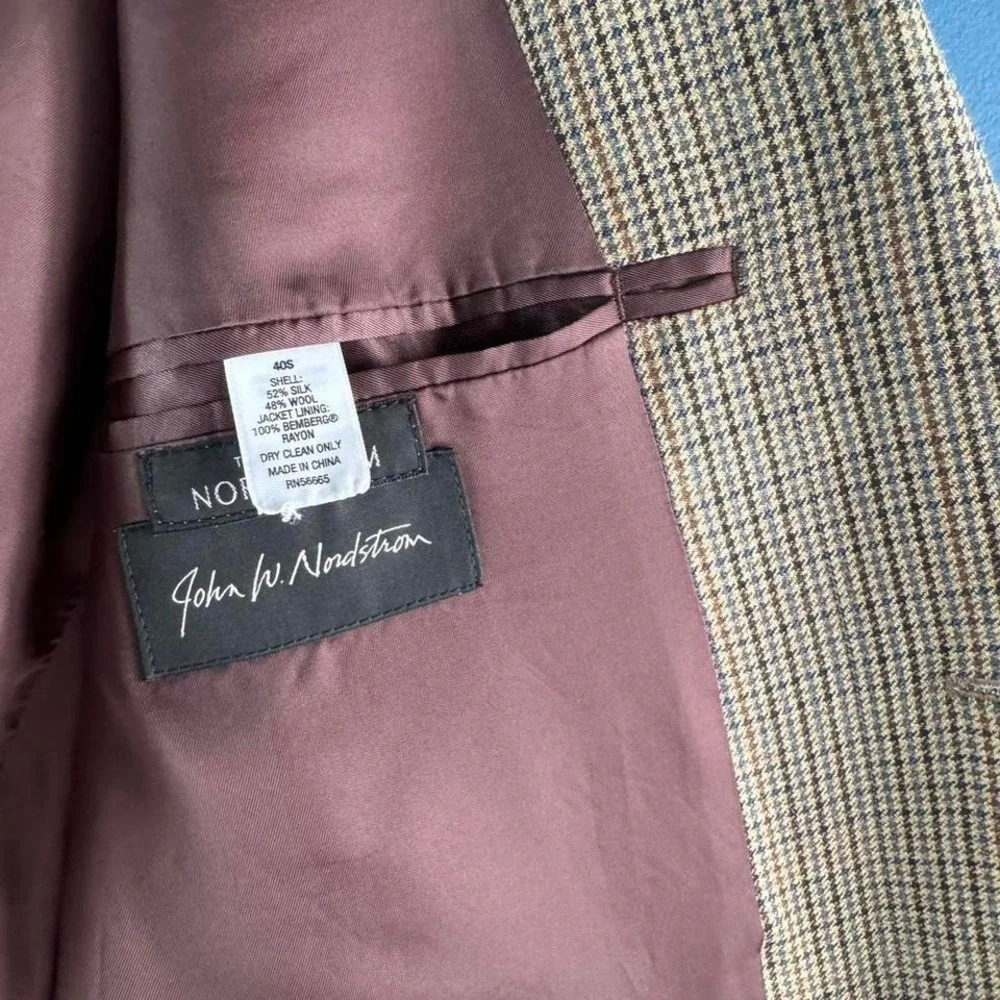 John W. Nordstrom mending fabric 23